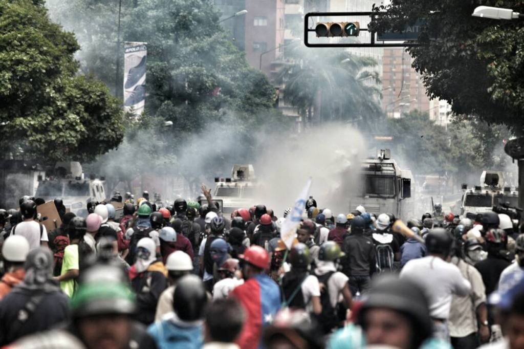 Protestas han erosionado al gobierno